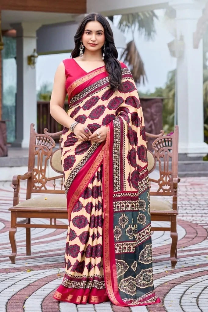 Cream & Maroon Printed Saree