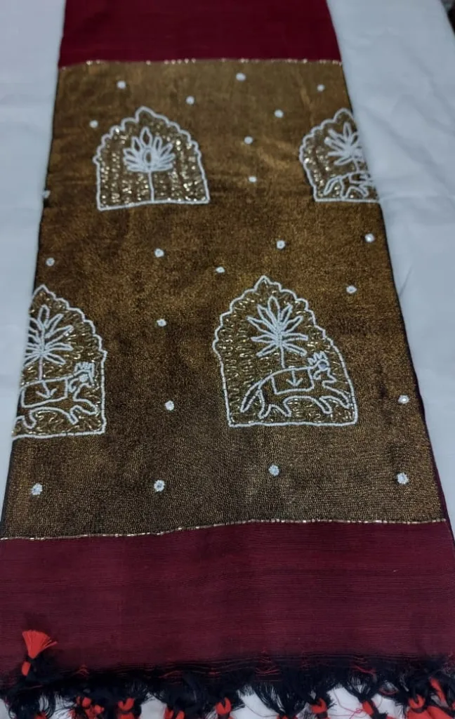 Maroon Jharokha Arch Linen Saree